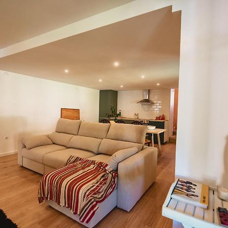 Epicos House, Your Home Away From Home. Nogueira  外观 照片