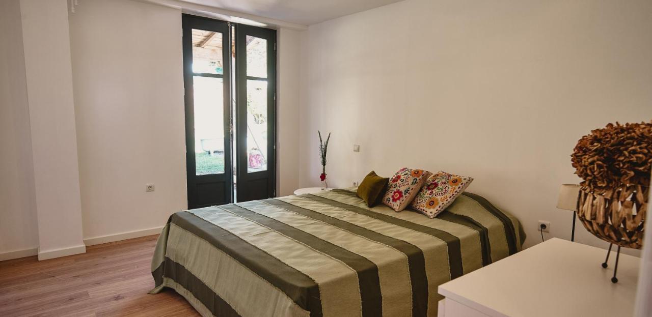 Epicos House, Your Home Away From Home. Nogueira  外观 照片